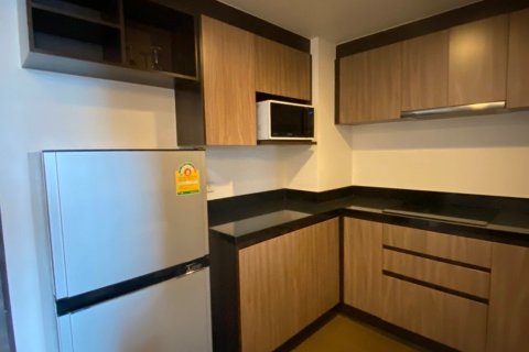 Кондоминиум с 2 спальнями в Клонг Тоэй, Бангкок, Таиланд № 147844 - фото 7