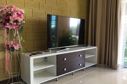 House in San Kamphaeng, Thailand 4 bedrooms № 147840 - photo 6