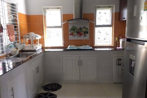 House in San Kamphaeng, Thailand 4 bedrooms № 147840 - photo 5