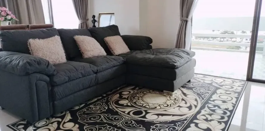 Condo in Pattaya, Thailand, 2 bedrooms  № 147841