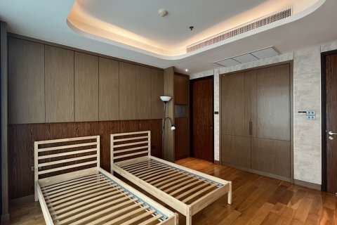Кондоминиум с 4 спальнями в Клонг Тоэй, Бангкок, Таиланд № 201183 - фото 7