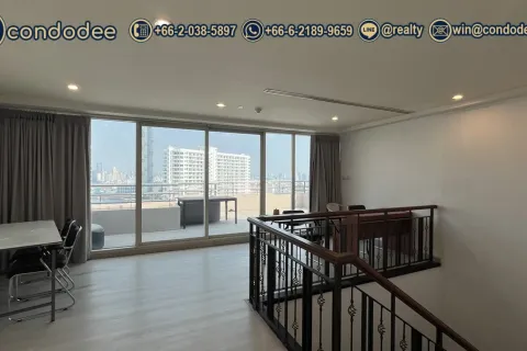 Condo à Khlong San, Bangkok, Thaïlande, 3 chambres № 201185