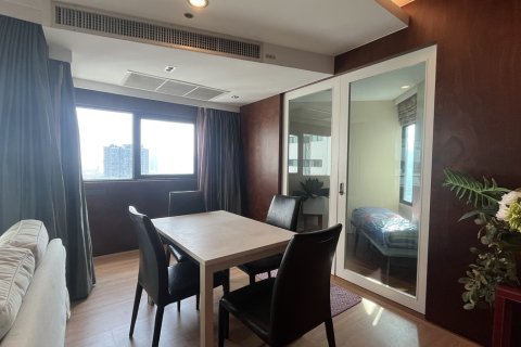 Condo à Sathon, Bangkok, Thaïlande, 1 chambre  № 201184 - photo 12