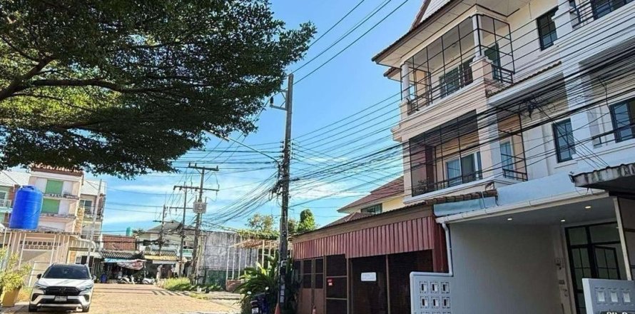 Таунхаус в Пхукете, Таиланд с 2 спальнями  № 147242