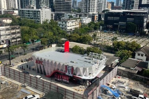 Studio dans le Condo à Watthana, Bangkok, Thaïlande  № 138323 - photo 6