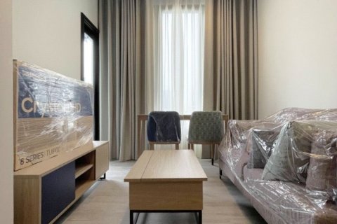 Studio dans le Condo à Watthana, Bangkok, Thaïlande  № 138323