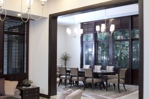 House in Bangkok, Thailand 5 bedrooms № 181129 - photo 4