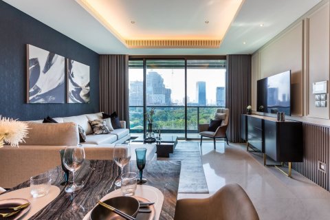 Condo in Bangkok, Thailand, 1 bedroom  № 181130 - photo 1