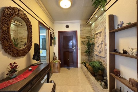 Студия в кондо в Паттайе, Таиланд № 139335 - фото 5