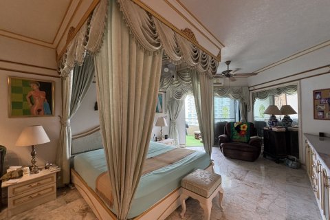 Студия в кондо в Паттайе, Таиланд № 139335 - фото 13