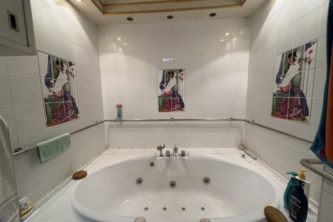 Студия в кондо в Паттайе, Таиланд № 139335 - фото 17