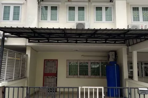 Таунхаус в Правете, Бангкок, Таиланд с 3 спальнями  № 139334 - фото 1