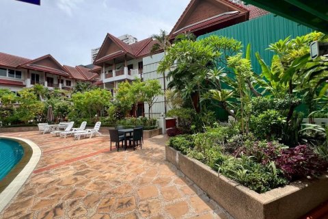 Townhouse à Bangkok, Thaïlande 8 chambres № 163909 - photo 4