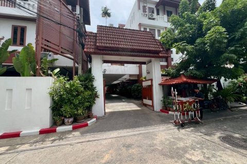 Townhouse à Bangkok, Thaïlande 8 chambres № 163909 - photo 5