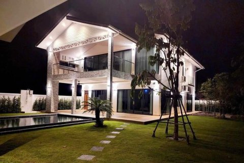 Дом в Хуа Хине, Таиланд с 4 спальнями  № 151316 - фото 9