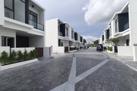 Квартира в Паттайе, Таиланд с 4 спальнями  № 145157 - фото 2