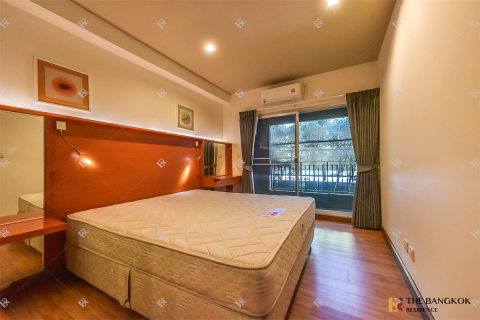 Condo in Bangkok, Thailand, 2 bedrooms № 185966 - photo 4