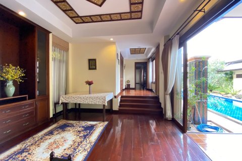House in Chiang Mai, Thailand 5 bedrooms № 160106 - photo 23