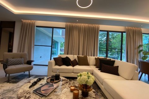 Villa in Chiang Mai, Thailand 4 bedrooms № 160101 - photo 4