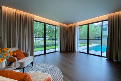 Villa in Chiang Mai, Thailand 4 bedrooms № 160101 - photo 20