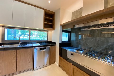 Villa in Chiang Mai, Thailand 4 bedrooms № 160101 - photo 17