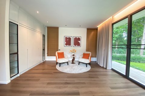 Villa in Chiang Mai, Thailand 4 bedrooms № 160101 - photo 19