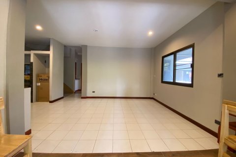 House in Chiang Mai, Thailand 5 bedrooms № 160102 - photo 7