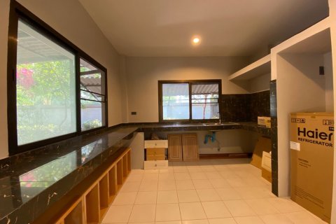House in Chiang Mai, Thailand 5 bedrooms № 160102 - photo 10