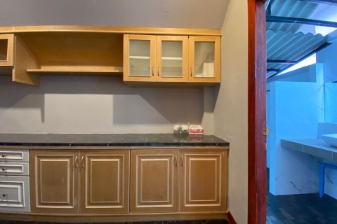 House in Chiang Mai, Thailand 5 bedrooms № 160102 - photo 19