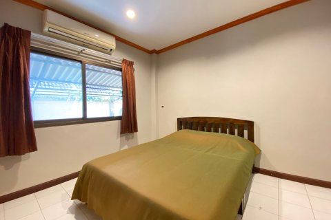 House in Chiang Mai, Thailand 5 bedrooms № 160102 - photo 14