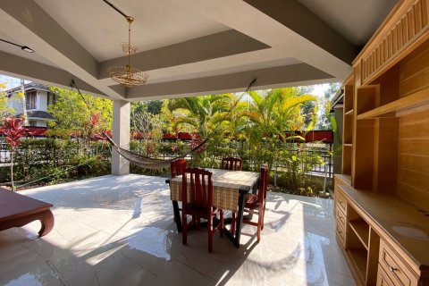 Maison à Chiang Mai, Thaïlande 5 chambres № 160102