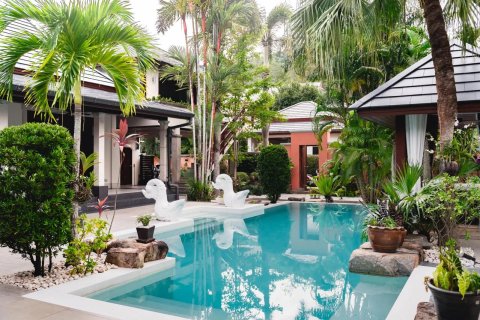 Penthouse in Phuket, Thailand 5 bedrooms № 150552 - photo 4