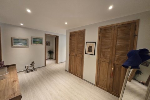 Condo in Phuket, Thailand, 3 bedrooms  № 137639 - photo 4