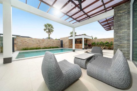 Villa in Phuket, Thailand 4 bedrooms № 137640 - photo 10
