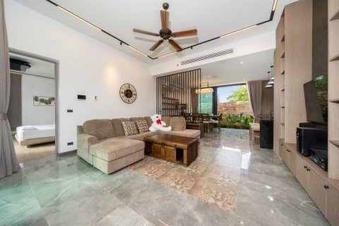 Villa in Phuket, Thailand 4 bedrooms № 137640 - photo 17