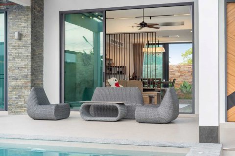 Villa in Phuket, Thailand 4 bedrooms № 137640 - photo 9