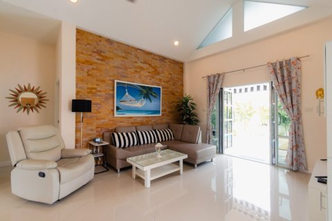 Villa in Cha-am, Thailand 3 Schlafzimmer № 221896 - Foto 7