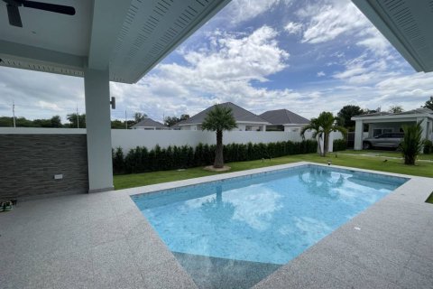 Villa in Hua Hin, Thailand 2 Schlafzimmer № 221892 - Foto 3