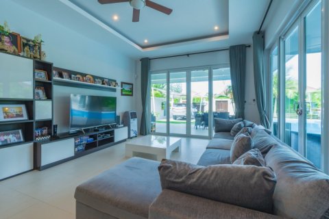 Villa in Hua Hin, Thailand 3 Schlafzimmer № 221895 - Foto 7