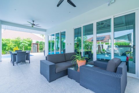Villa in Hua Hin, Thailand 3 Schlafzimmer № 221895 - Foto 4