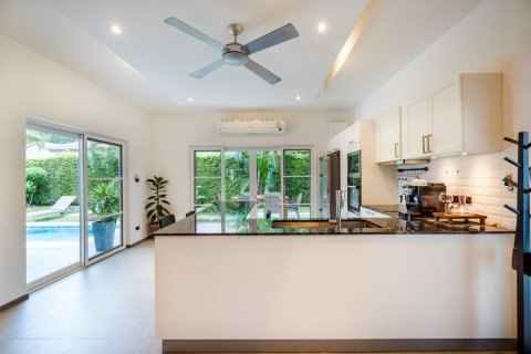 Villa in Hua Hin, Thailand 3 Schlafzimmer № 221894 - Foto 28