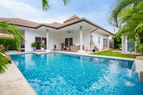 Villa in Hua Hin, Thailand 3 Schlafzimmer № 221894 - Foto 3