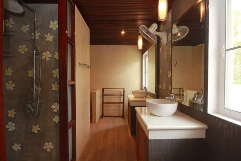 Villa in Hua Hin, Thailand 4 bedrooms № 168461 - photo 13