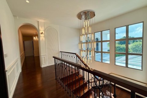 Maison à Lat Krabang, Bangkok, Thaïlande 5 chambres № 155013 - photo 22