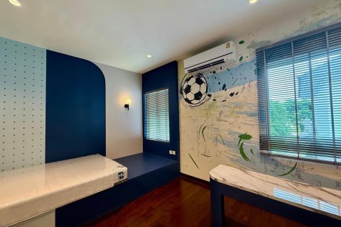 Maison à Lat Krabang, Bangkok, Thaïlande 5 chambres № 155013 - photo 17