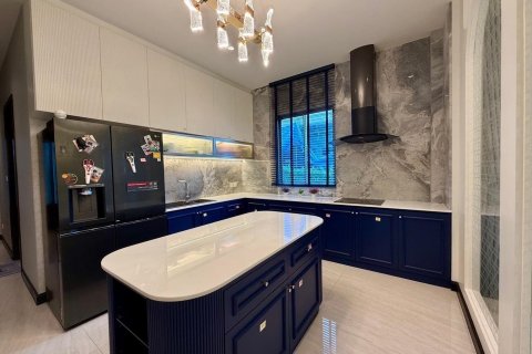 Maison à Lat Krabang, Bangkok, Thaïlande 5 chambres № 155013 - photo 24