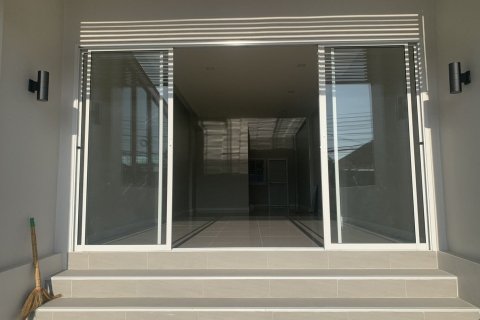 Townhouse in Hua Hin, Thailand 3 bedrooms № 155012 - photo 4