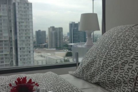 Кондоминиум с 2 спальнями в Пхракханонге, Бангкок, Таиланд № 155011 - фото 4