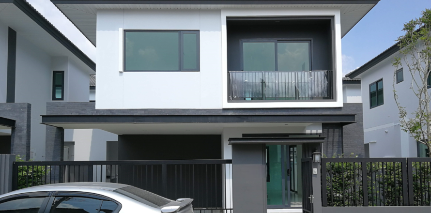 Дом в Банг Каео, Таиланд с 3 спальнями № 155009