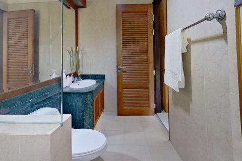 Дом в Паттайе, Таиланд с 4 спальнями  № 136400 - фото 18